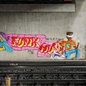 EINE STADT WIRD BUNT. Rabbit Hole